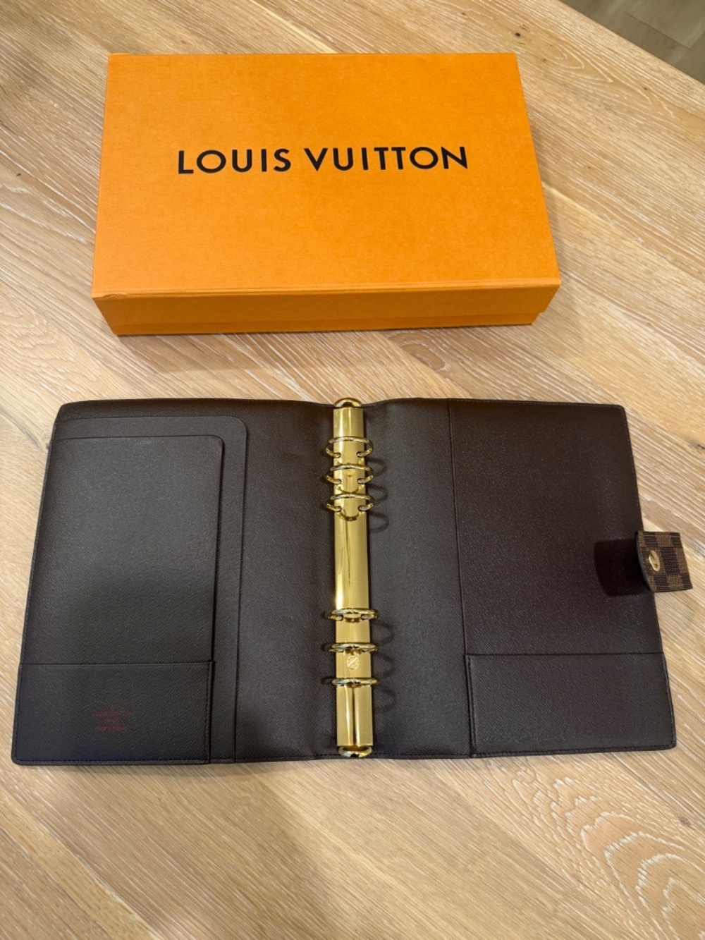 Louis Vuitton Large Ring Agenda Cover - Picture 5 of 8